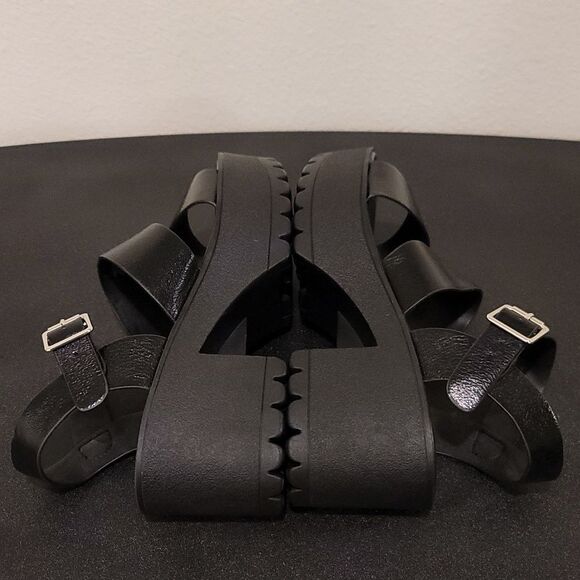 BRAND NEW SODA OPEN-TOE DOUBLE BAND ANKLE BUCKLE BLOCK HEEL PLATFORM SANDAL - Picture 11 of 15